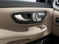 Mercedes Benz V Class photo 3